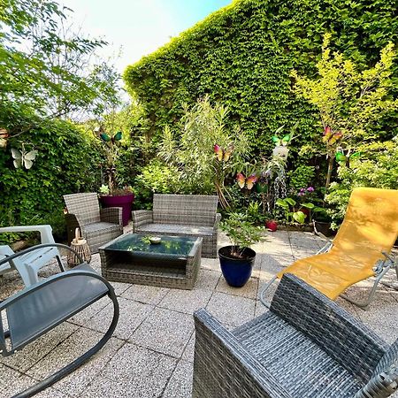 La Casa, Acces Terrasse De L'Etablissement Apartamento Rives  Exterior foto